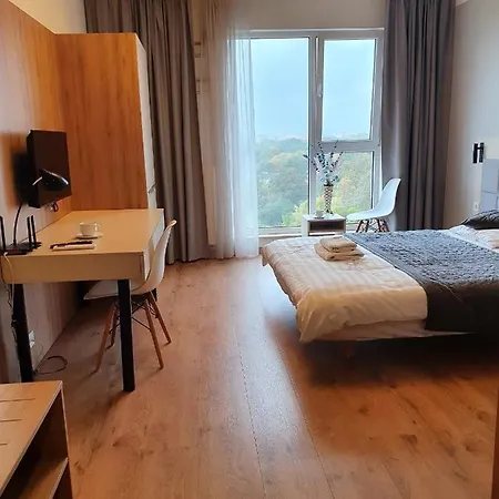 - Luxury Top-view Aparthotel 3*