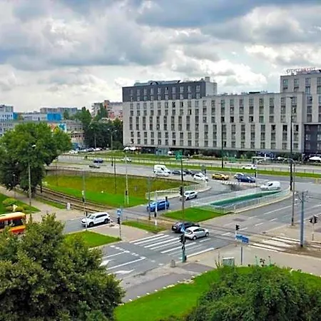 - Luxury Top-view Aparthotel 3*