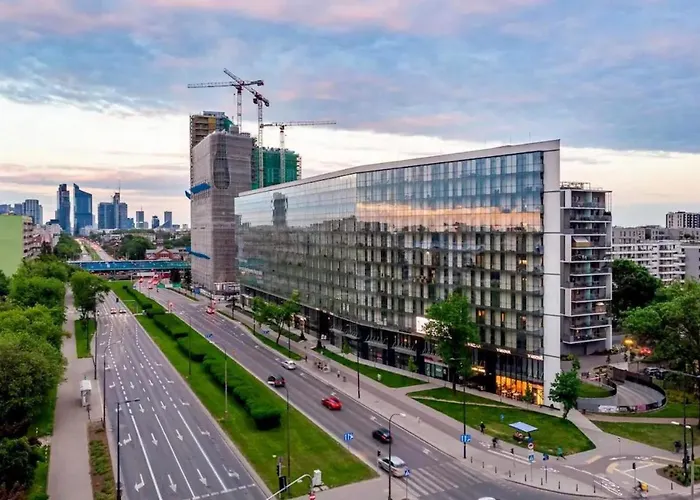 - Luxury Top-view 4*