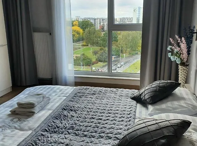 - Luxury Top-view 4*