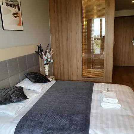 - Luxury Top-view Aparthotel 3*